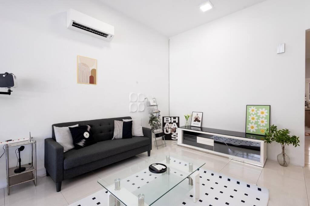 Bauhaus - Projector Pet Allow Wedding Event Rumah percutian Ipoh